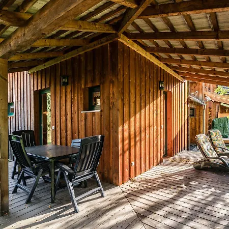 Ferienhaus 16 *